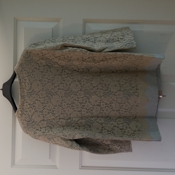 Lace jacket💝 - Picture 2 of 6